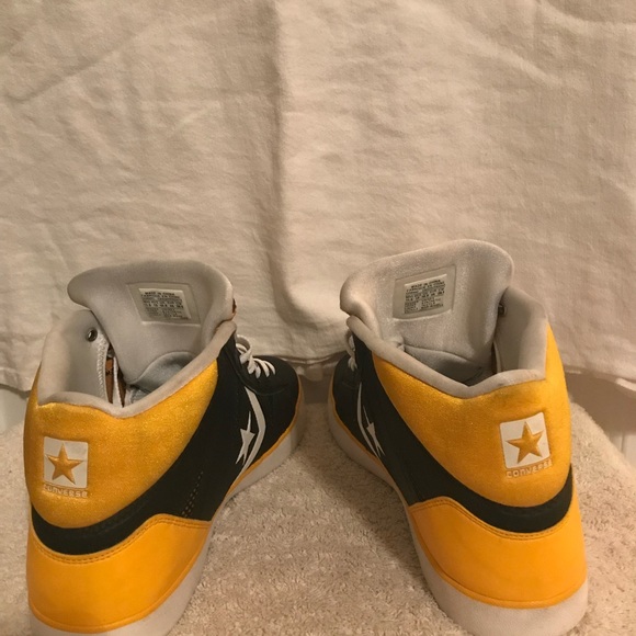 Converse - Picture 7 of 7